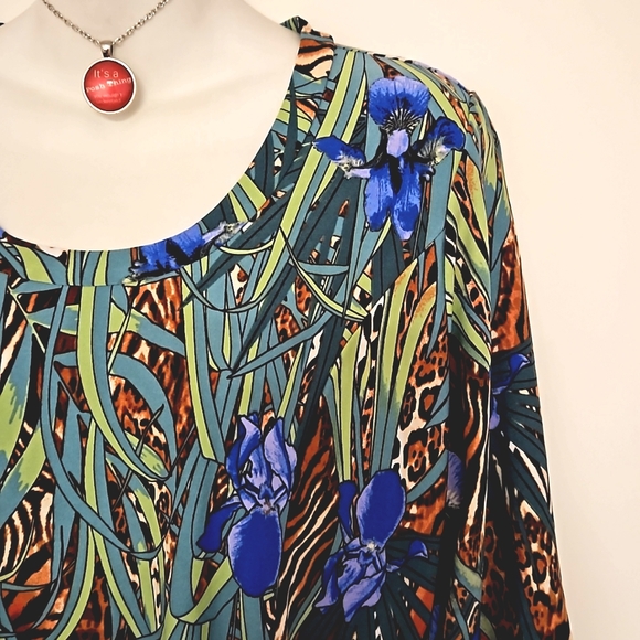 *ATTITUDES by Renee size M/ P Tropical animal print tunic Hawai'i beach vacation - Picture 2 of 8